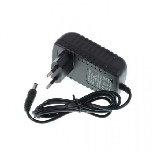 Блок питания Input: AC 110-240V, Output: DC 12V 2.5A 1,1m